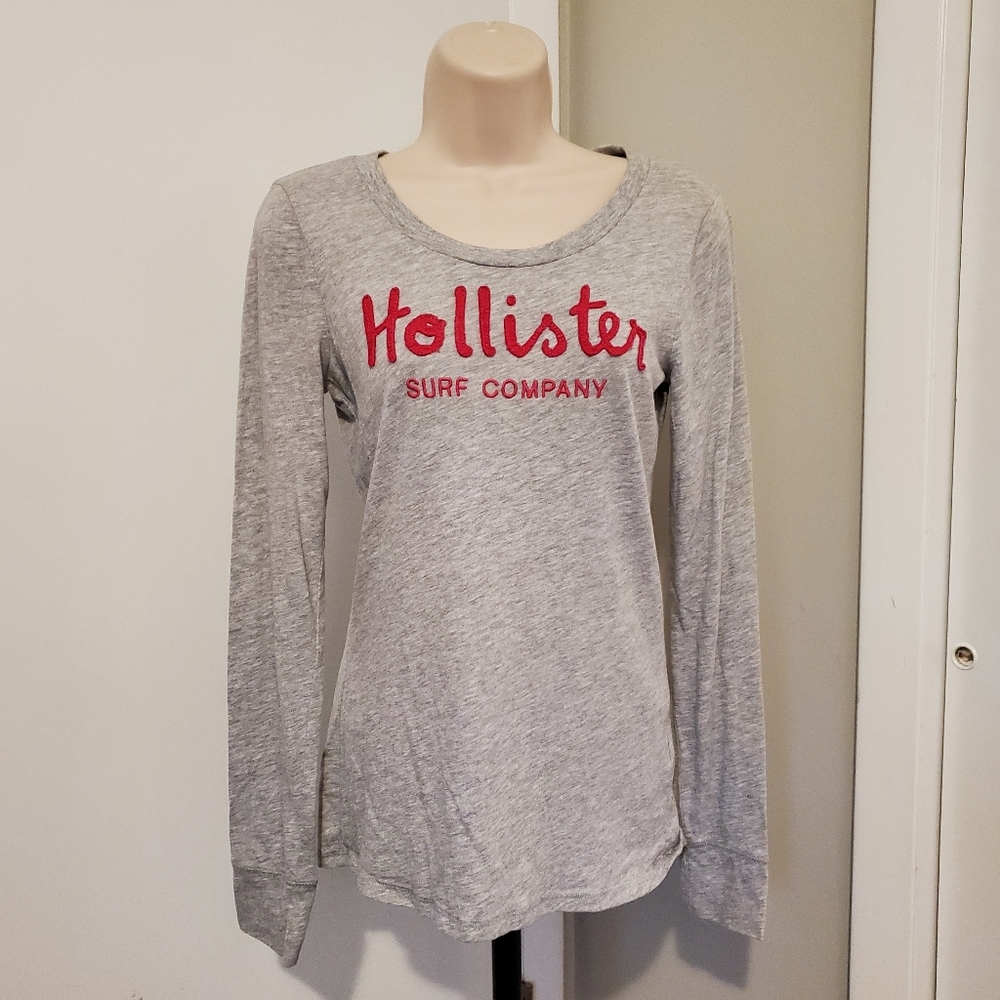 Hollister women's long sleeve tee